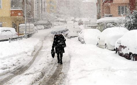 istanbul hava durumu okullar tatil mi son dakika